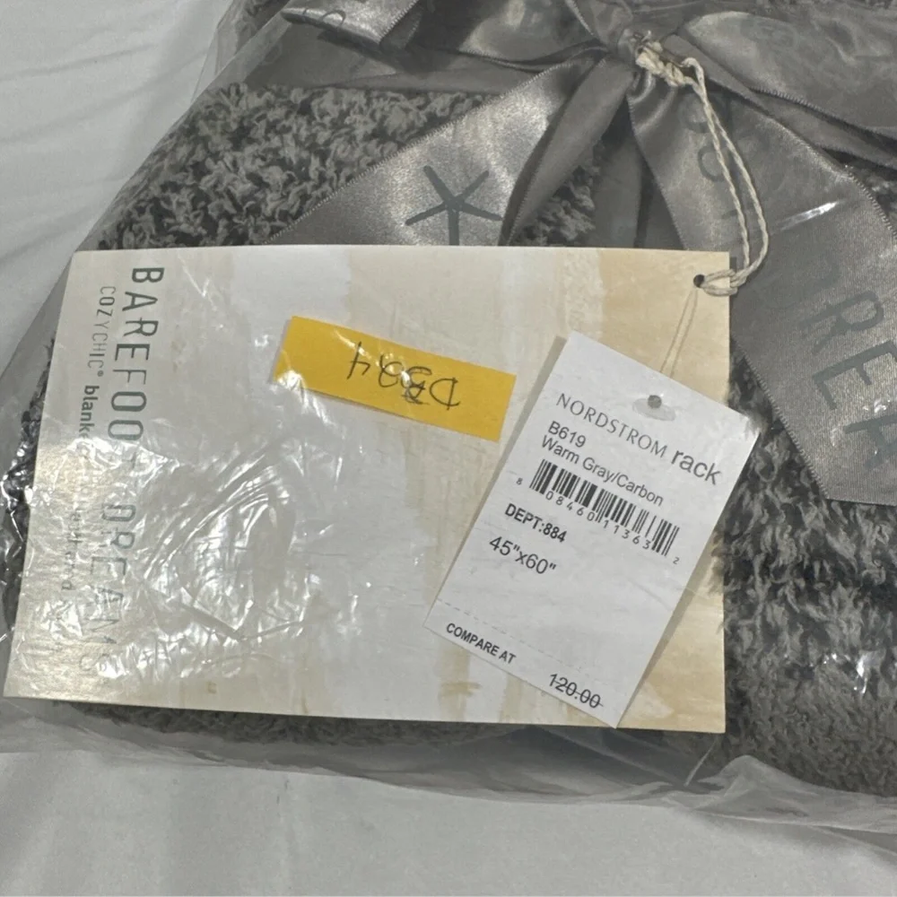 NWT $120 Barefoot Dreams CozyChic‎ Heathered Stripe Throw Warm Gray/Carbon